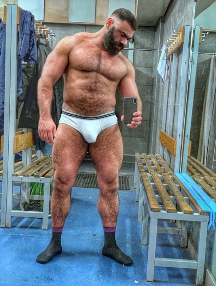 Dad bear. Герман Хейри. Дэдди Беар. Beefy Bear Daddy. Beefy Bear Daddy man.