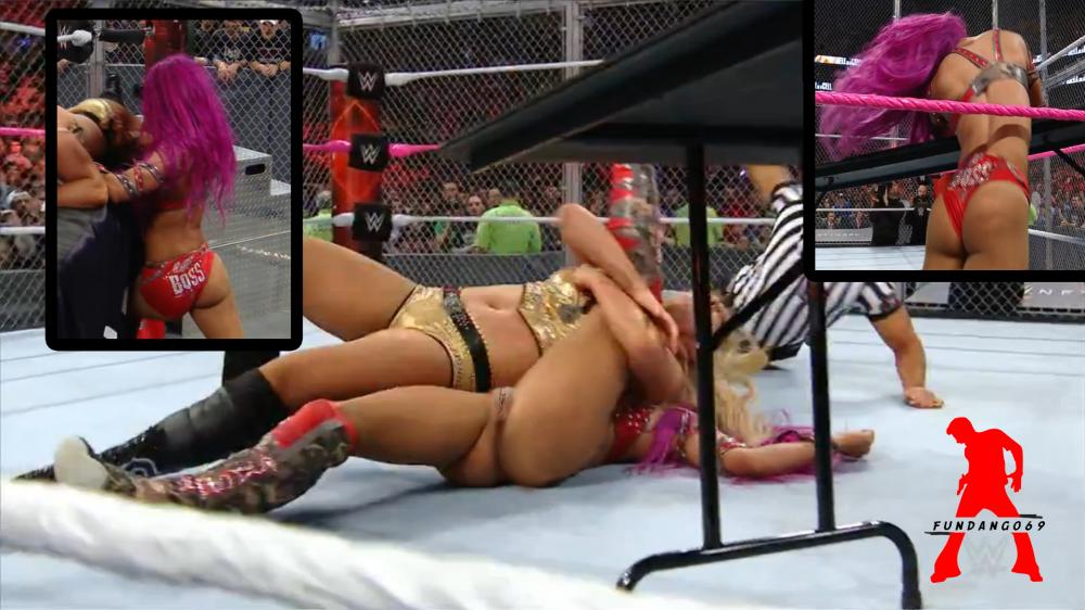 Wwe Diva Showing Ass. 