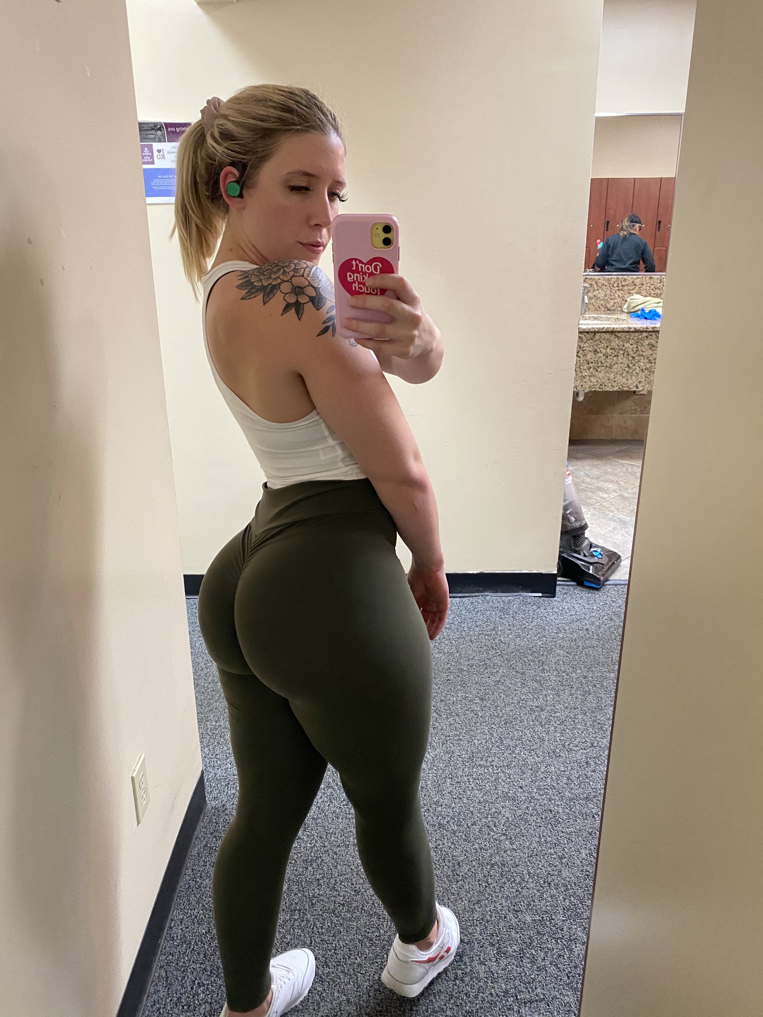 Abby Ruth - Lilabbyruth OnlyFans Leaked