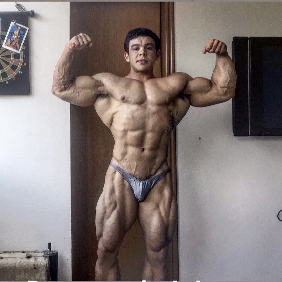 Big dicked bodybuilders page 200 lpsg