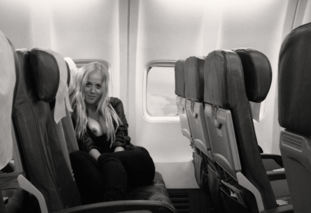 Tits On Plane