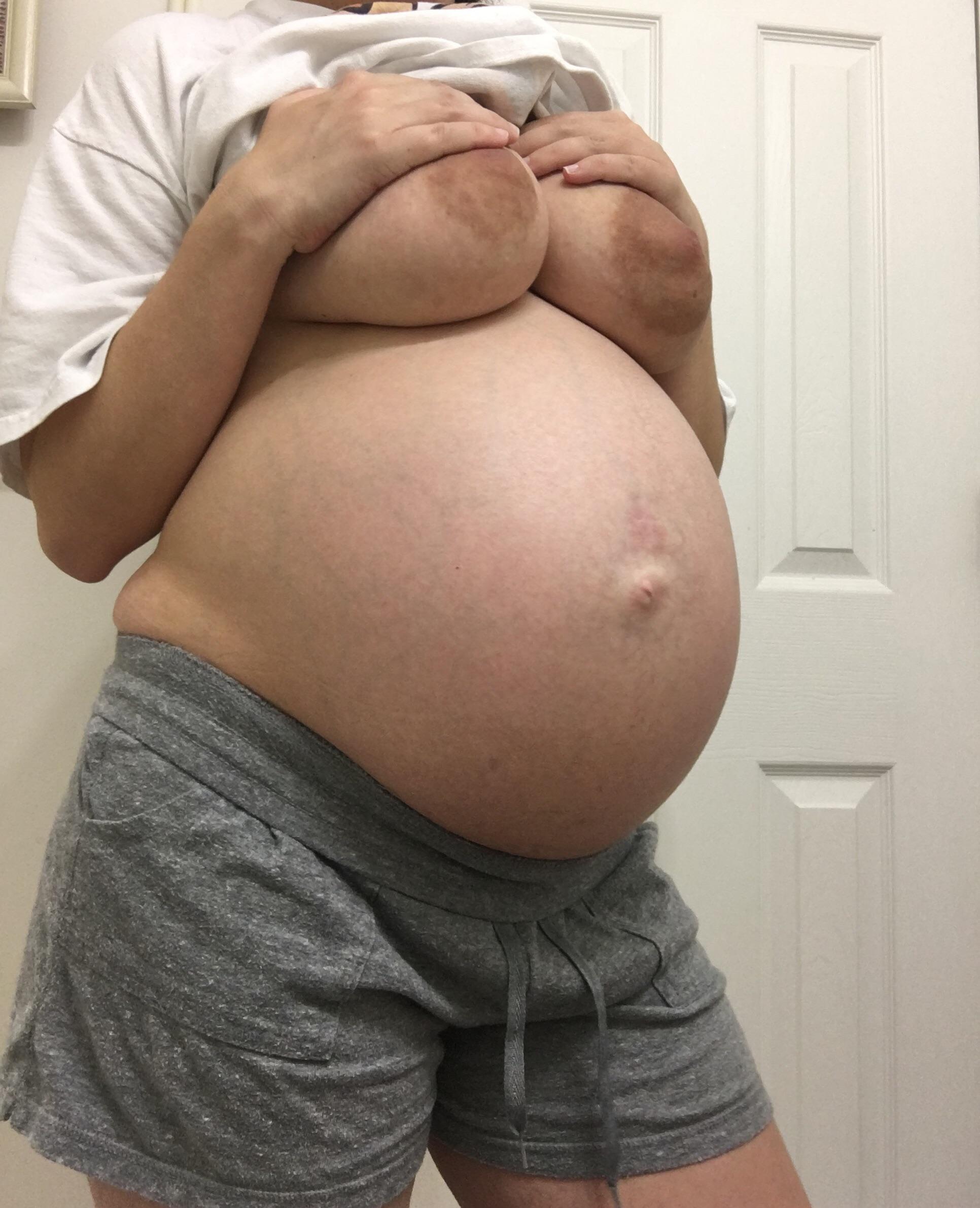 10 weeks pregnant one boob larger than other