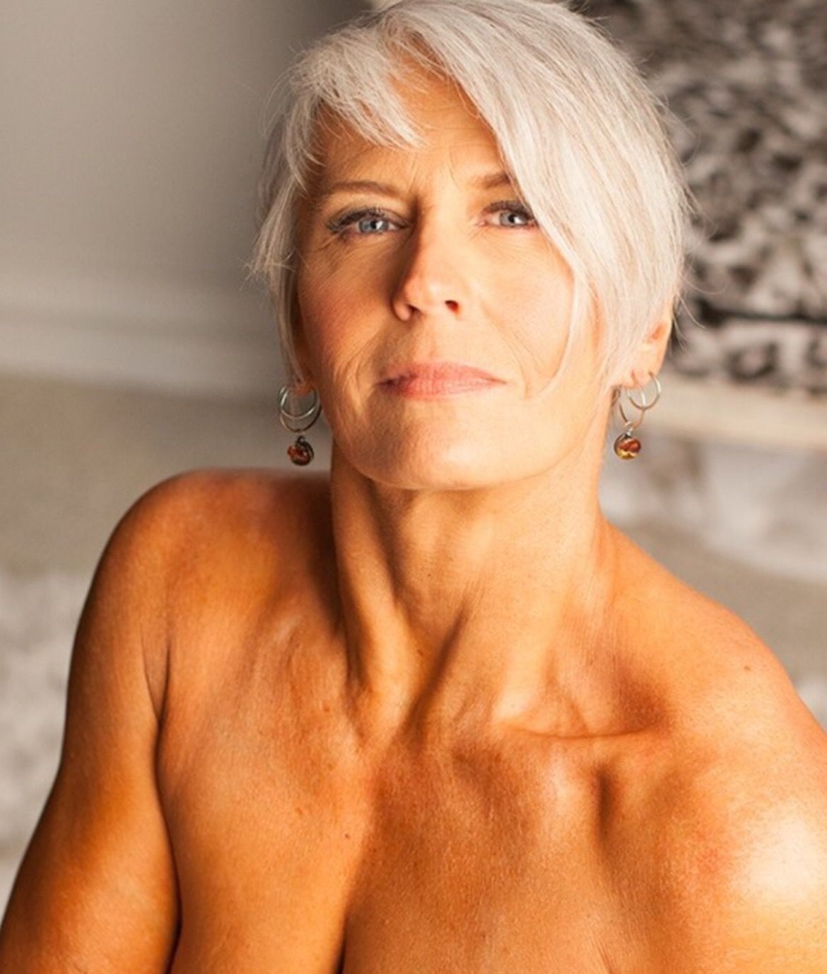 Hot Nude Gilf