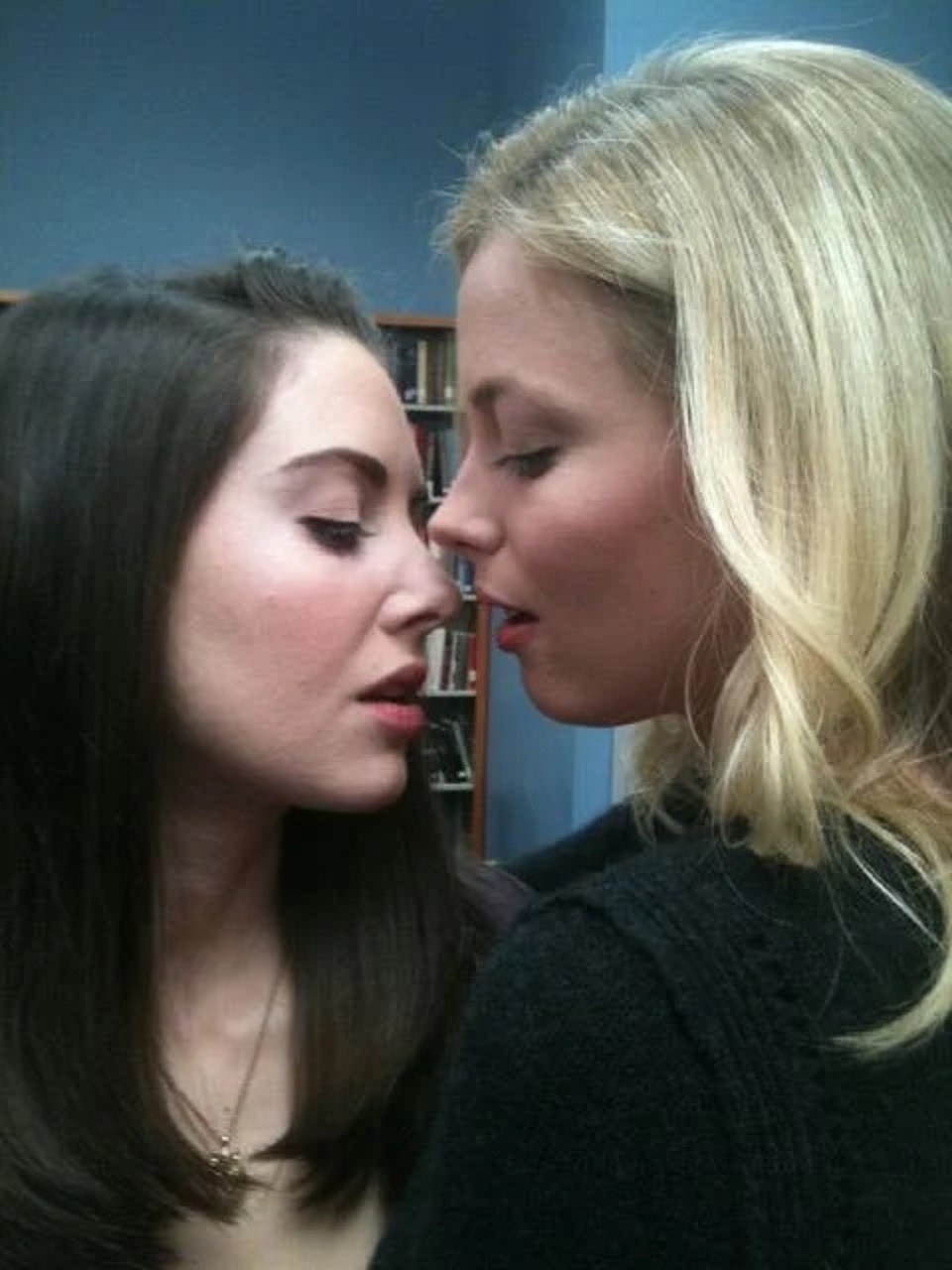 Alison brie kissing